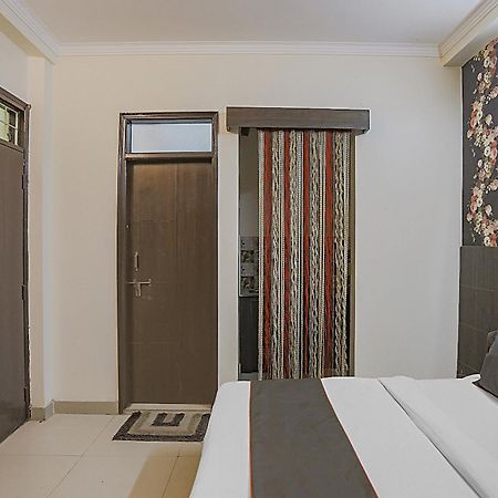 Hotel O Sun Villa New Delhi Luaran gambar